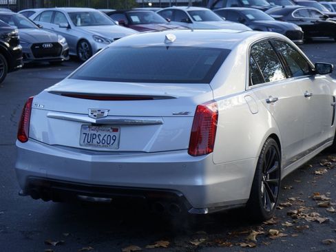 Used 2017 Cadillac CTS V w/ Luxury Package image 8