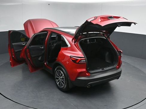 Used 2025 Ford Escape SE FWD image 59