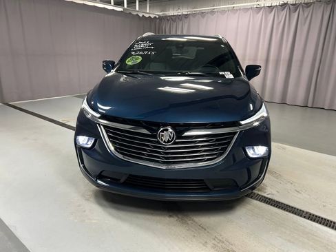 Used 2023 Buick Enclave Essence w/ Sound and Sites Package image 2