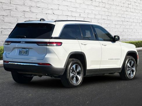 Used 2024 Jeep Grand Cherokee Limited 4xe image 4