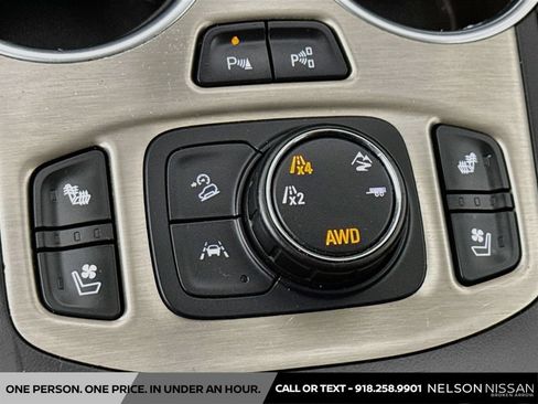 Used 2020 GMC Terrain Denali w/ Denali Premium Package AWD/4WD image 21