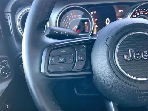 Used 2019 Jeep Wrangler Unlimited Sport S AWD/4WD image 30
