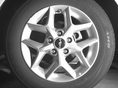 Used 2025 Kia Soul LX w/ LX Technology Package FWD image 25