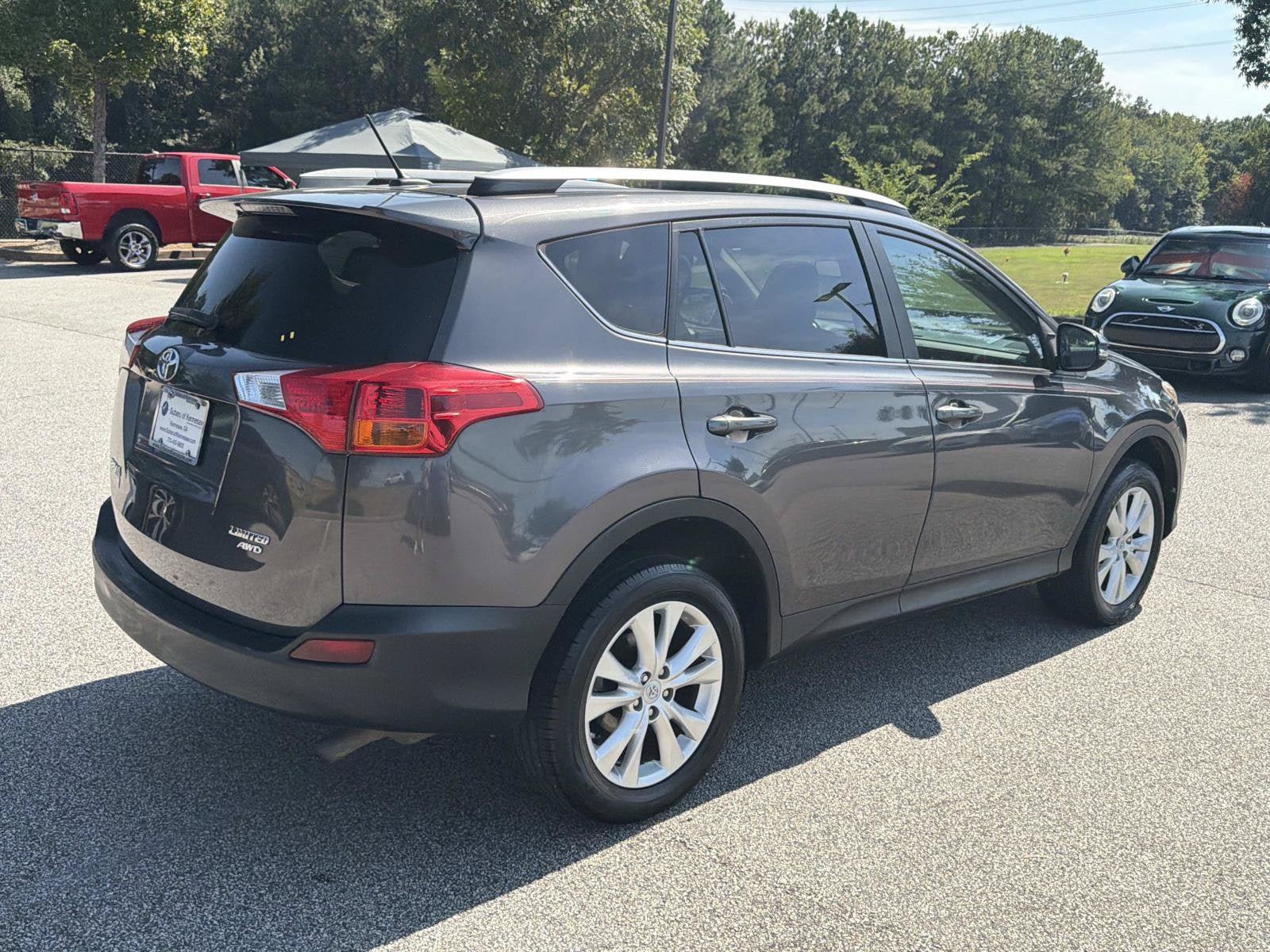 Used 2013 Toyota RAV4 Limited AWD/4WD image 9