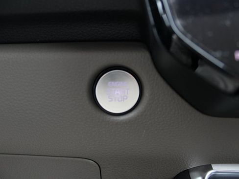 New 2026 Kia Carnival EX image 39