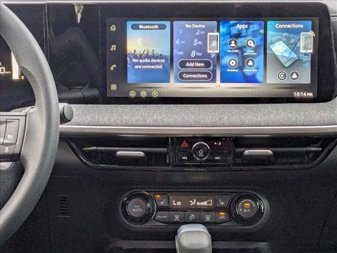 New 2026 Nissan Kicks SV image 12