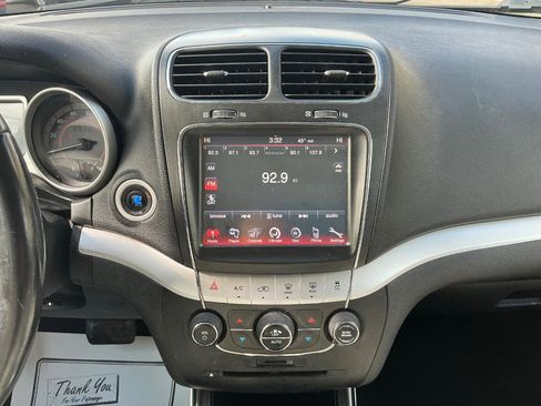 Used 2012 Dodge Journey R/T w/ Navigation & Sound Group I image 20