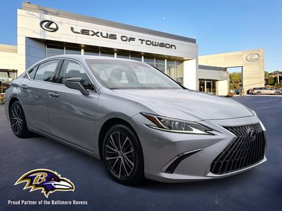 Used 2024 Lexus ES 350 w/ Premium Package