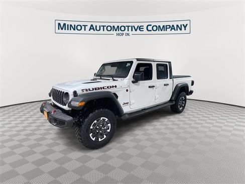 Certified 2024 Jeep Gladiator Rubicon w/ Convenience Group image 4