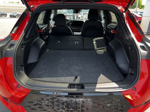 Used 2025 Chevrolet Equinox EV RS image 5