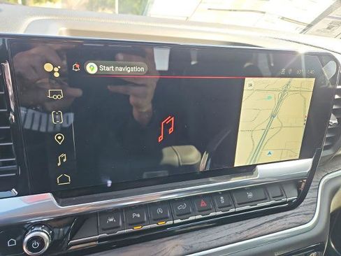 New 2026 GMC Sierra 1500 SLT image 46