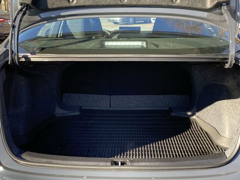 Certified 2025 Toyota Corolla SE image 17