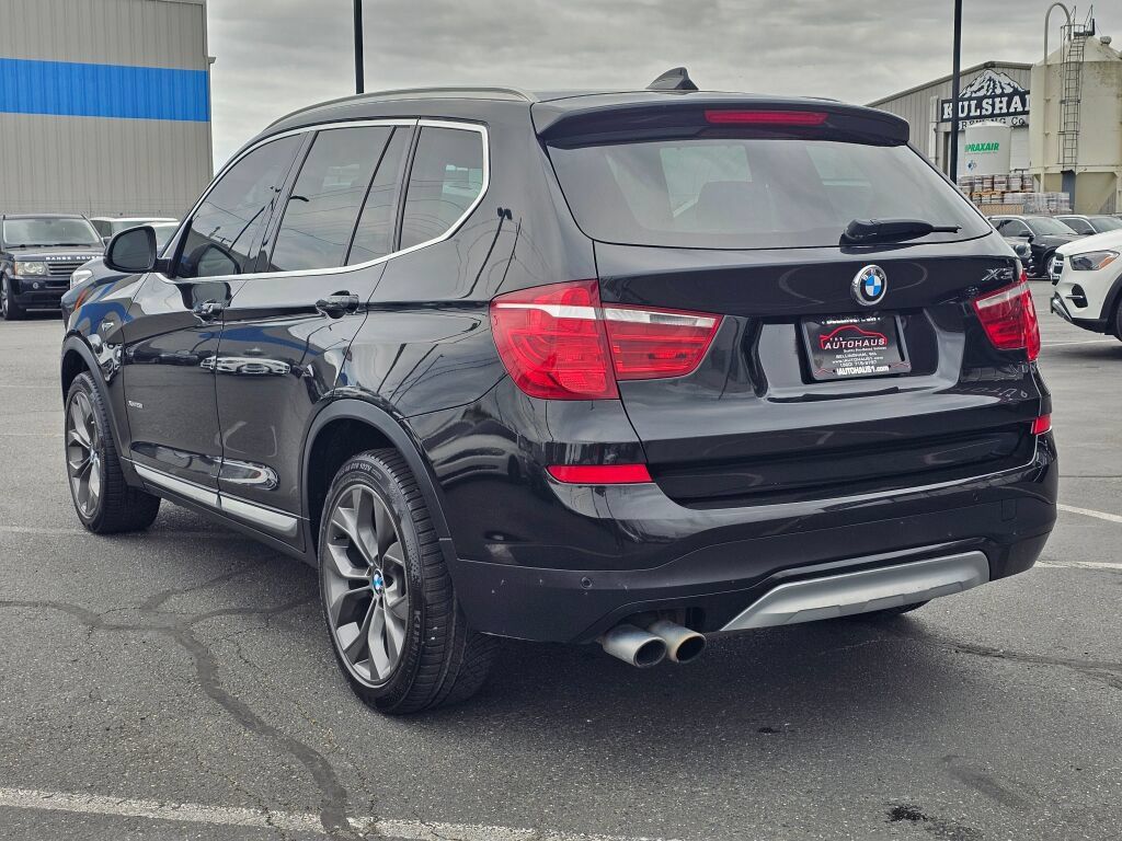 Used 2017 BMW X3 xDrive28i AWD/4WD image 3