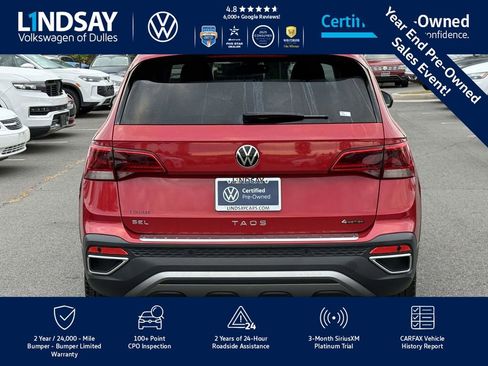 Certified 2022 Volkswagen Taos SEL w/ Panoramic Sunroof Package image 7