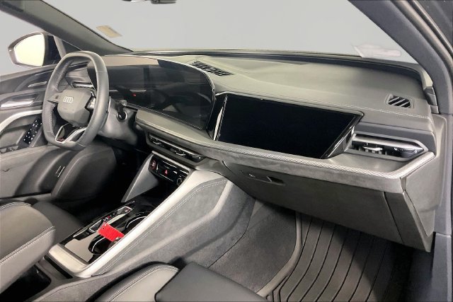 Used 2026 Audi SQ5 Premium Plus AWD/4WD image 23