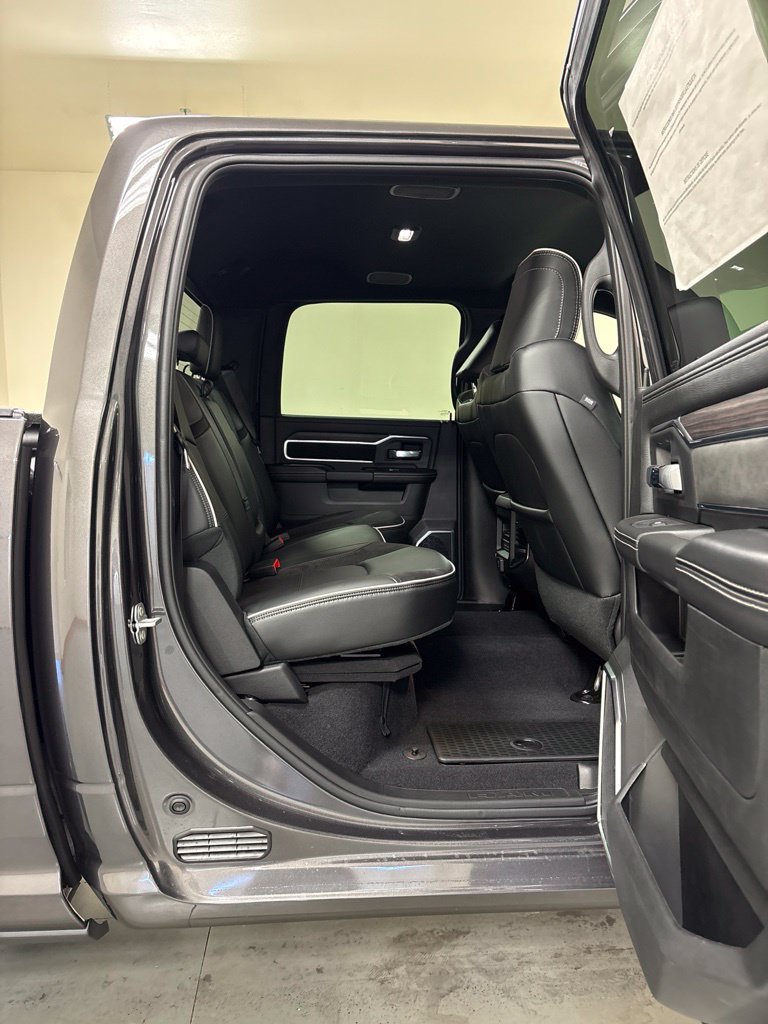 New 2027 RAM 2500 Laramie AWD/4WD image 30