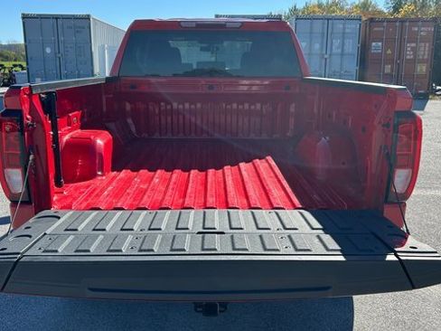 Certified 2022 GMC Sierra 1500 Elevation image 16