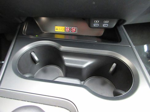 Used 2025 Lexus UX 300h AWD image 45