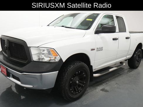 Used 2014 RAM 1500 ST w/ SXT Appearance Group AWD/4WD image 3