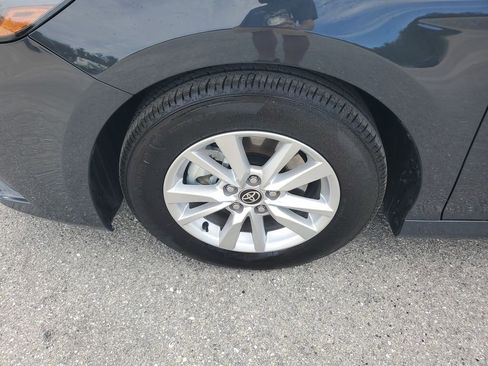 Certified 2025 Toyota Camry SE image 17