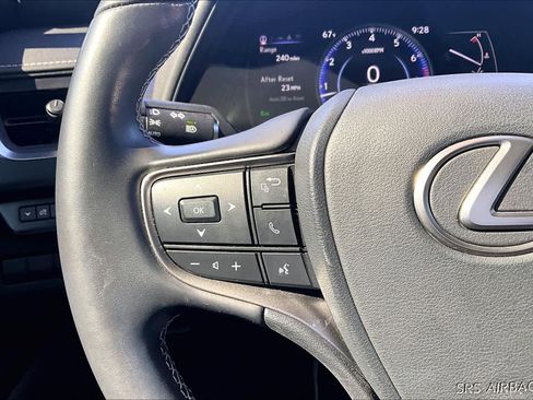 Used 2022 Lexus UX 200 w/ Accessory Package (Z1) FWD image 23