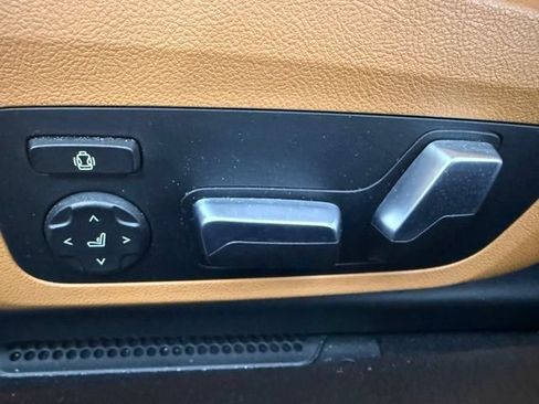 Used 2019 BMW M850i xDrive Coupe AWD/4WD image 25