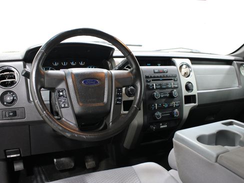 Used 2012 Ford F150 XLT w/ XLT Chrome Pkg AWD/4WD image 2