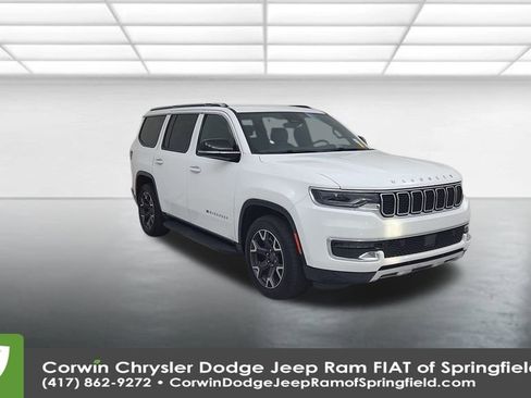 Certified 2024 Jeep Wagoneer Series III image 2