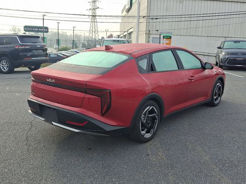 Used 2025 Kia K4 EX image 4