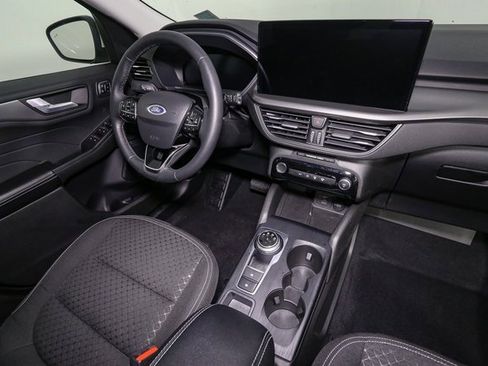 Used 2023 Ford Escape Active w/ Tech Pack #2 image 18