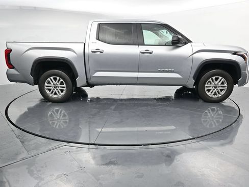 Used 2024 Toyota Tundra SR5 w/ SR5 Premium Package AWD/4WD image 9