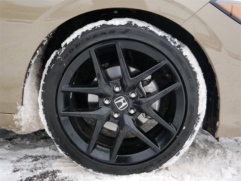 Used 2025 Honda Civic Sport image 7