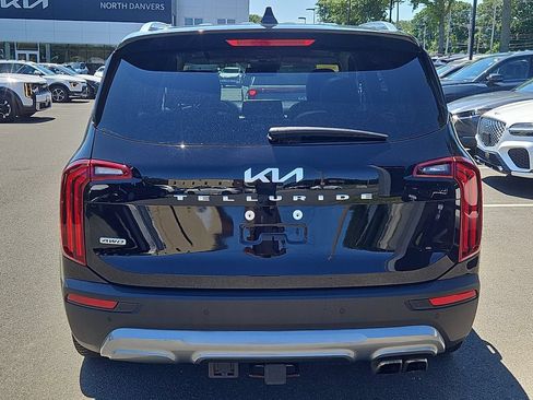 Certified 2022 Kia Telluride SX w/ Towing Package AWD/4WD image 5