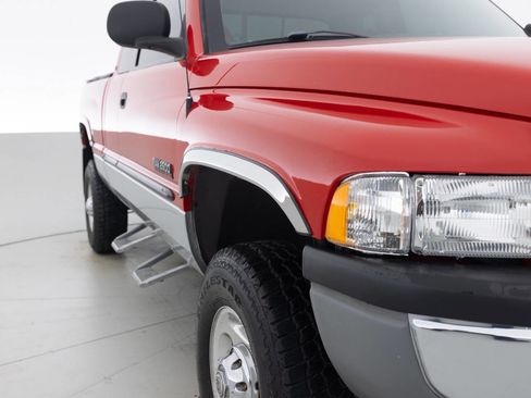 Used 2000 Dodge Ram 2500 Truck 4x4 Quad Cab image 11