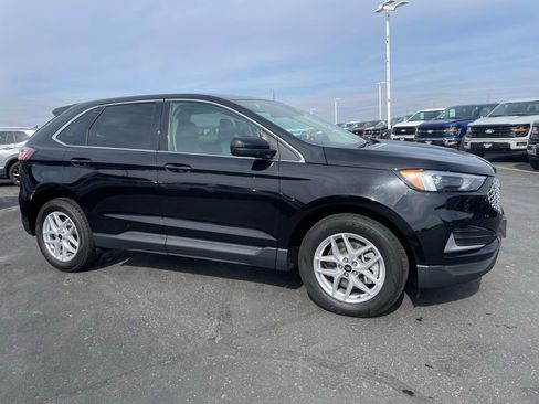 Used 2023 Ford Edge SEL AWD/4WD image 2