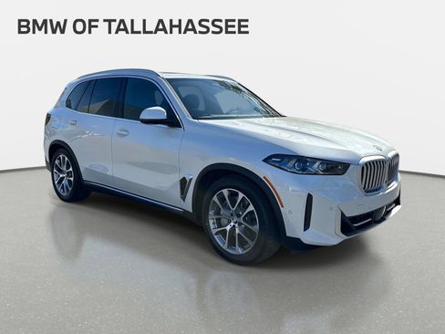 New 2026 BMW X5 xDrive50e AWD/4WD image 7