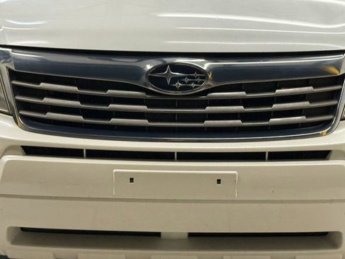 Used 2010 Subaru Forester 2.5X Limited image 5