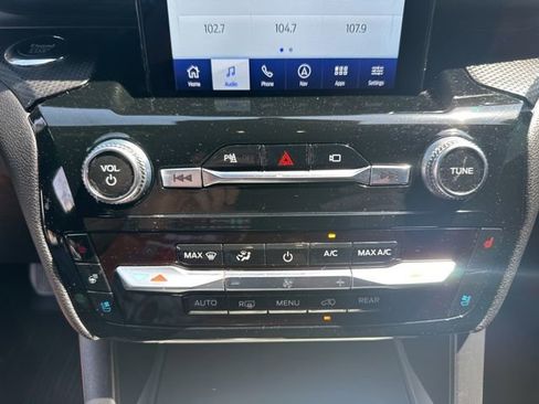 Used 2022 Ford Explorer ST w/ Equipment Group 401A AWD/4WD image 20