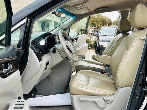 Used 2017 Nissan Quest SV image 12