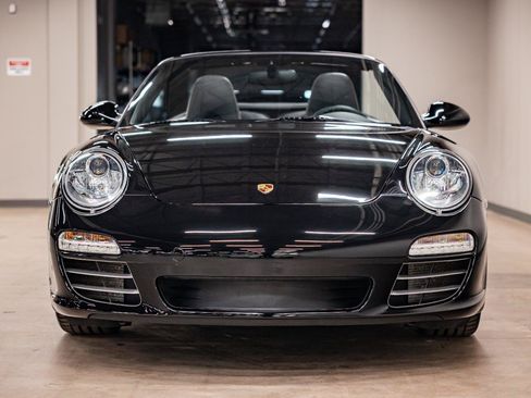Used 2009 Porsche 911 Carrera 4S AWD/4WD image 9