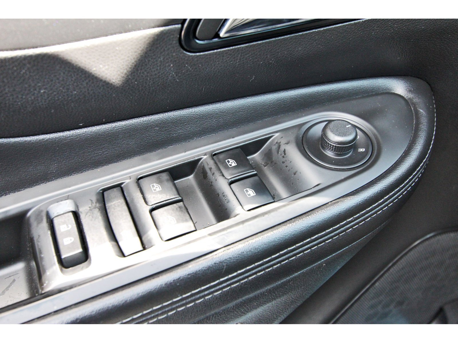 Used 2020 Buick Encore Preferred FWD image 24