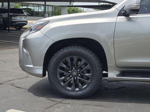 Certified 2022 Lexus GX 460 Premium AWD/4WD image 8