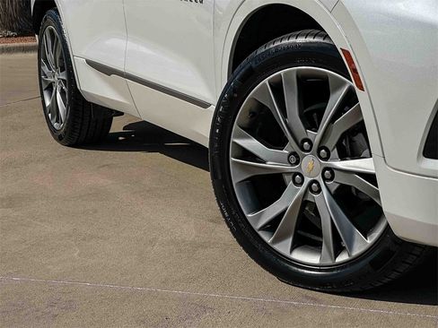 Used 2020 Chevrolet Blazer Premier w/ Driver Confidence II Package image 9