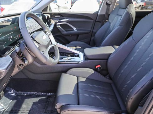 Used 2025 Audi Q5 Premium w/ Premium Plus AWD/4WD image 17