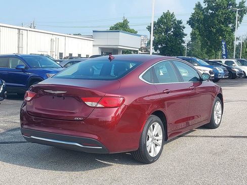 Used 2016 Chrysler 200 Limited FWD image 7
