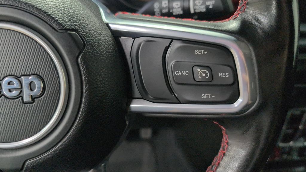 Used 2023 Jeep Wrangler Unlimited Rubicon w/ Dual Top Group AWD/4WD image 11