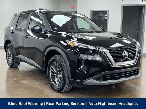 Used 2023 Nissan Rogue S FWD image 3