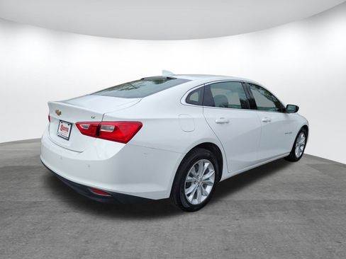 Used 2024 Chevrolet Malibu LT image 24