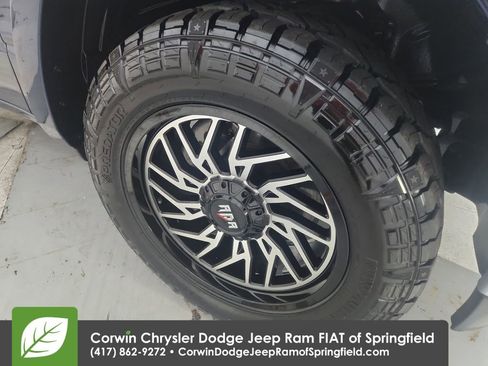 Used 2021 RAM 1500 Laramie image 33