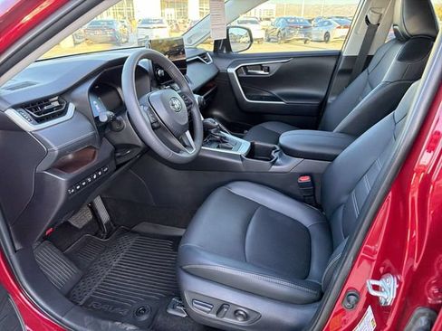 Certified 2025 Toyota RAV4 Limited w/ Advanced Technology Package FWD image 26